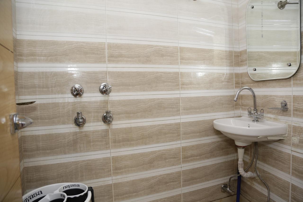 Backpackers Heaven New King - New Delhi Train Station Hostel Ngoại thất bức ảnh
