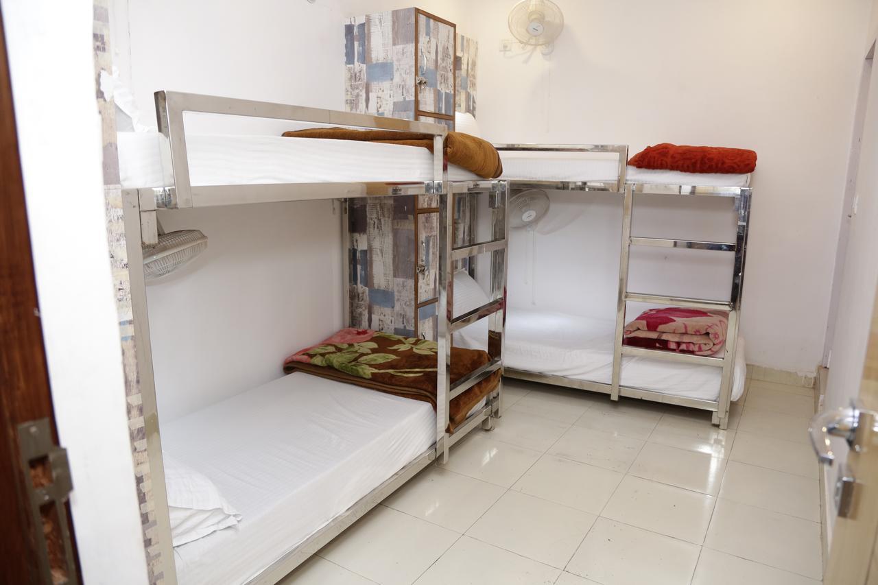 Backpackers Heaven New King - New Delhi Train Station Hostel Ngoại thất bức ảnh